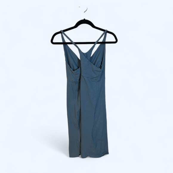 A Patagonia blue dress in size medium / large - Picture 4 of 6